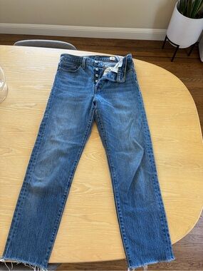 Levi's wedgie fit jeans